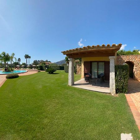 Le Anfore Hotel Villasimius Dış mekan fotoğraf