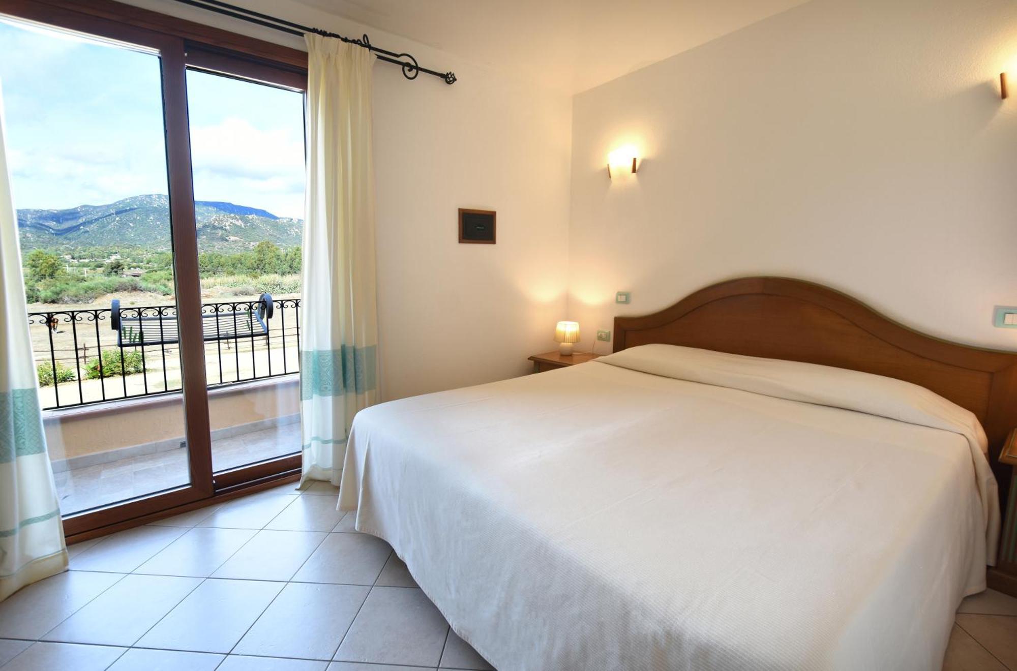 Le Anfore Hotel Villasimius Dış mekan fotoğraf