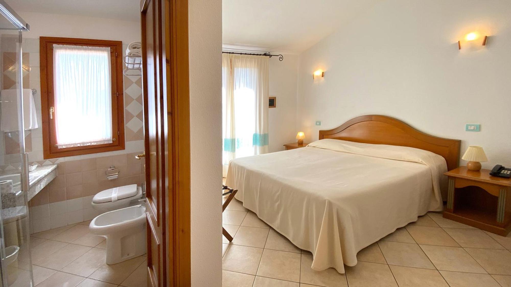 Le Anfore Hotel Villasimius Dış mekan fotoğraf