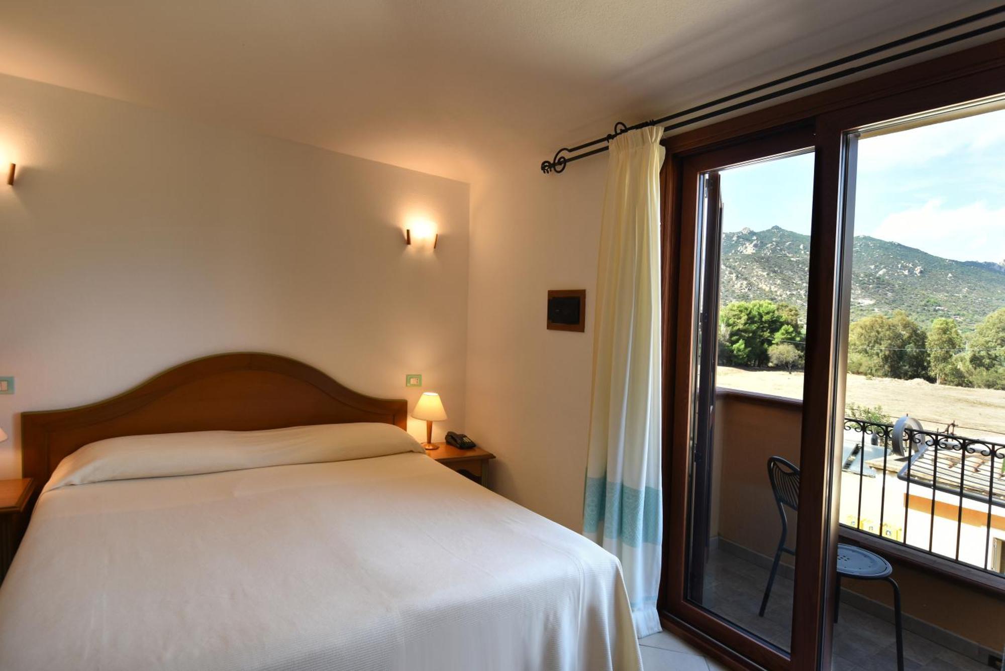 Le Anfore Hotel Villasimius Dış mekan fotoğraf