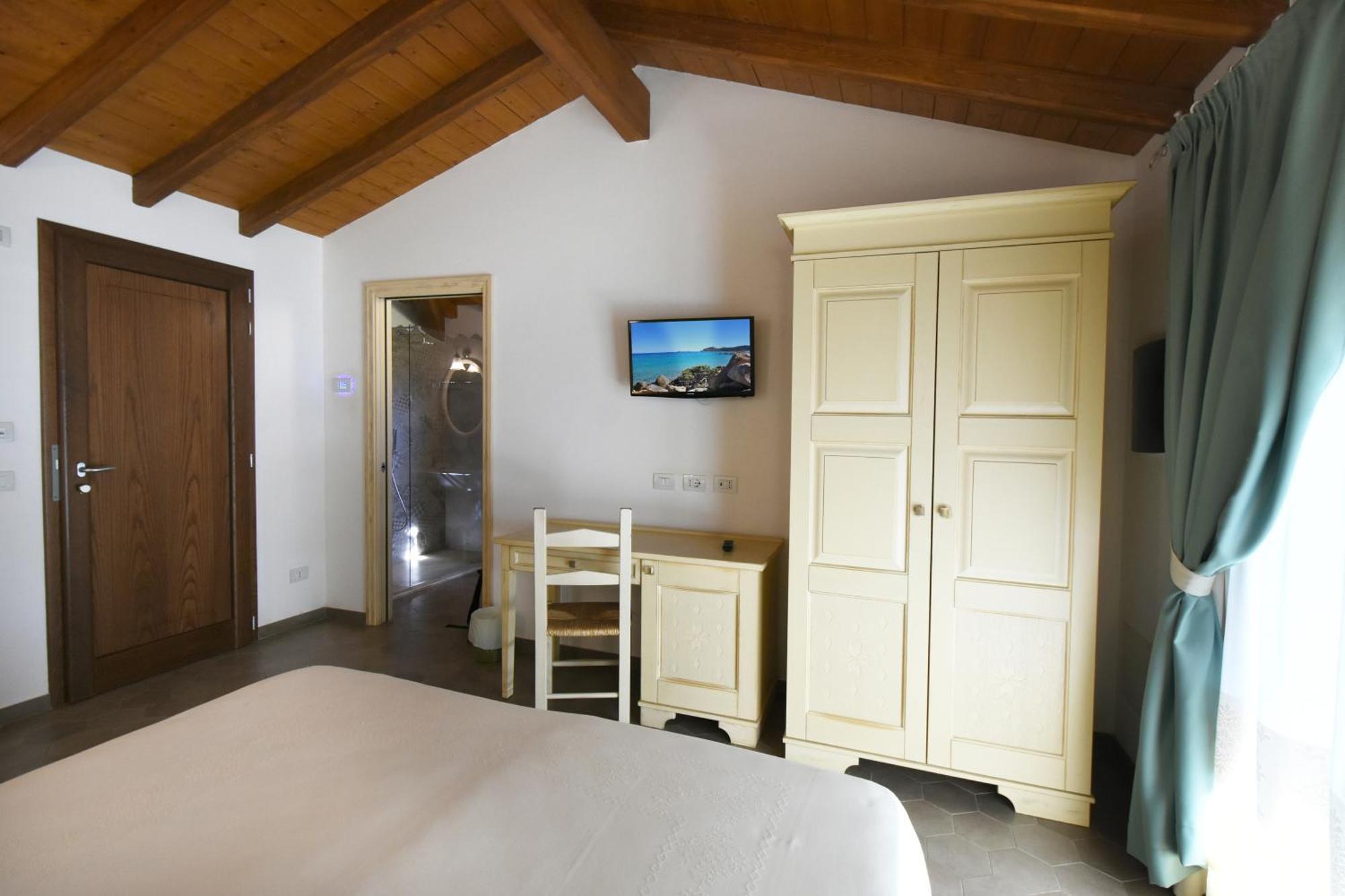 Le Anfore Hotel Villasimius Dış mekan fotoğraf