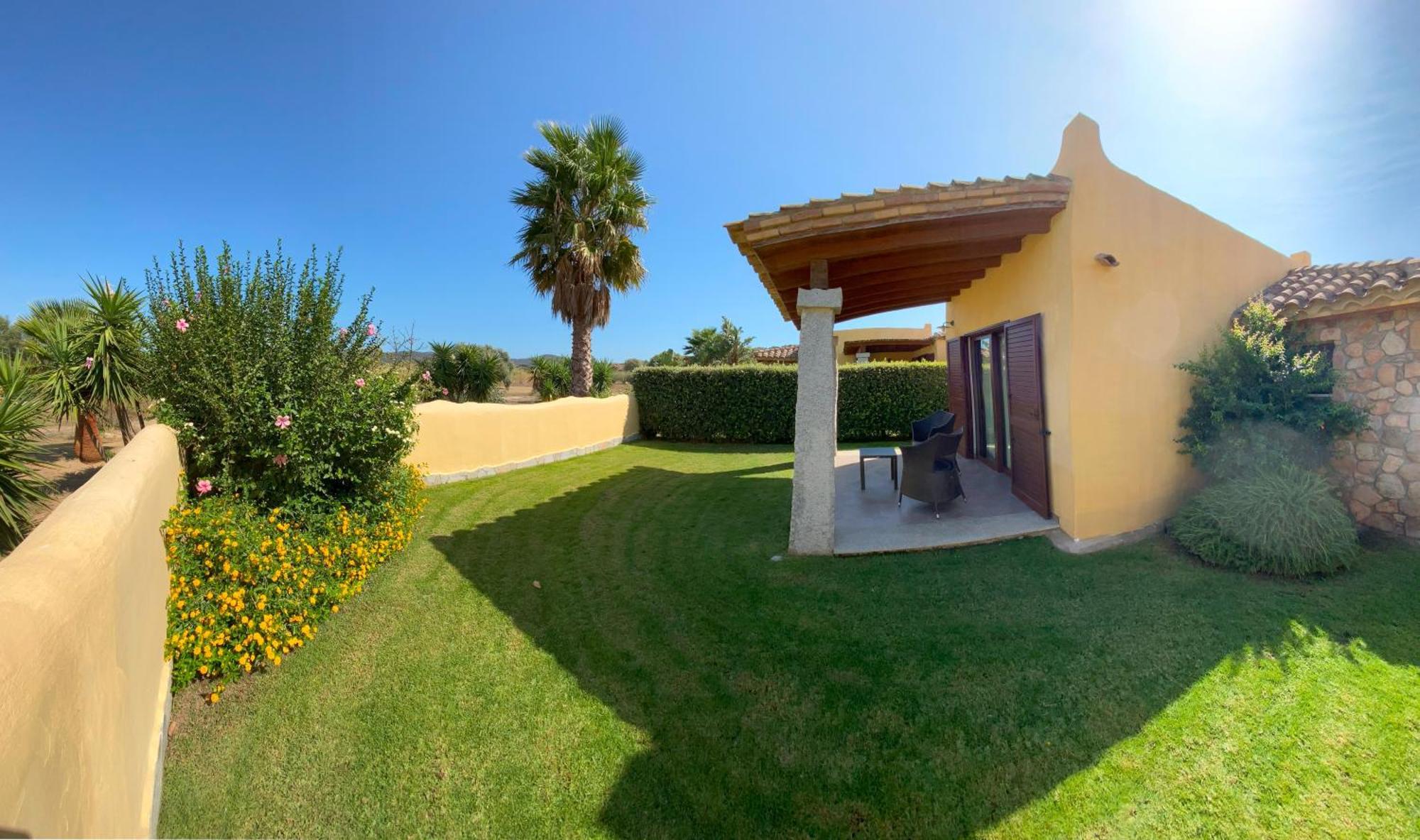 Le Anfore Hotel Villasimius Dış mekan fotoğraf