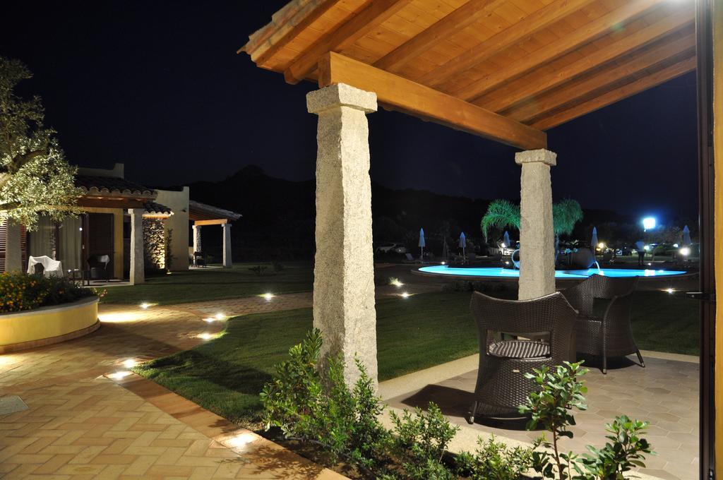 Le Anfore Hotel Villasimius Dış mekan fotoğraf