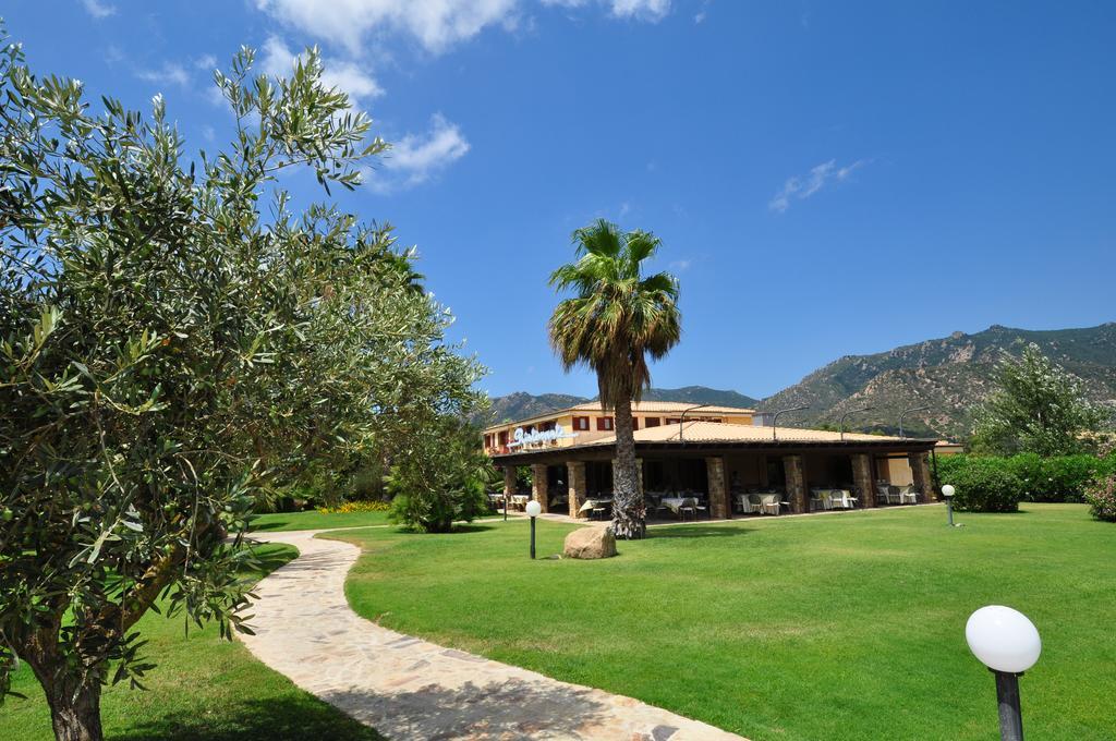 Le Anfore Hotel Villasimius Dış mekan fotoğraf