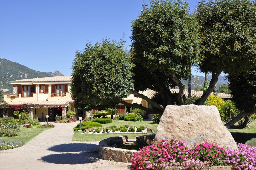 Le Anfore Hotel Villasimius Dış mekan fotoğraf